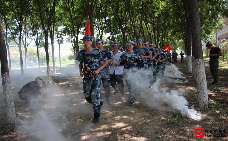 北京軍事拓展訓練